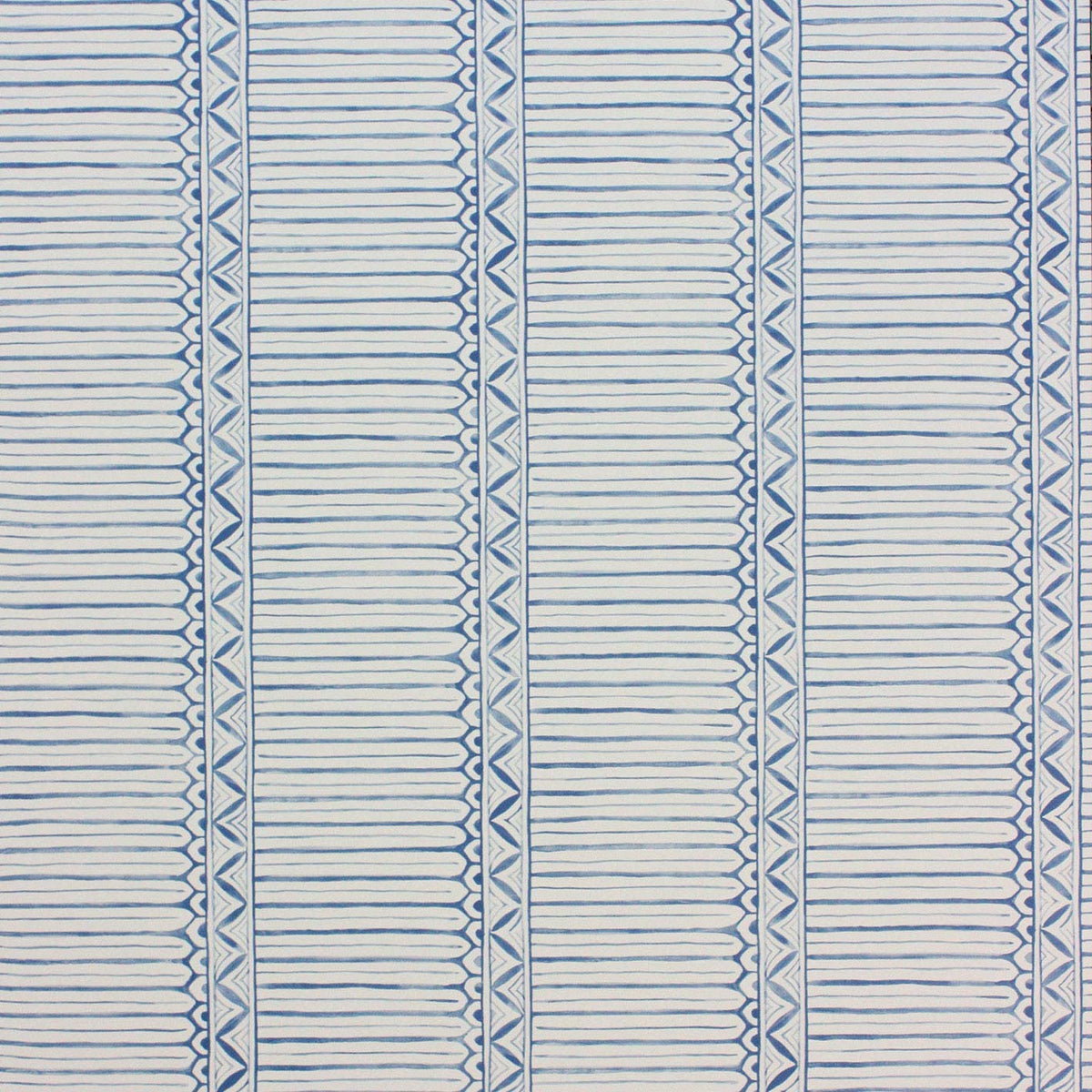 Domiers Indigo/Ivory — Nina Campbell tapet