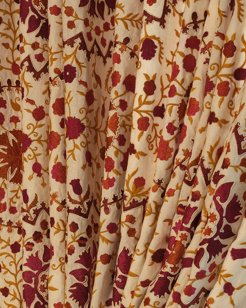 Neela miljöbild — Manuel Canovas tyg