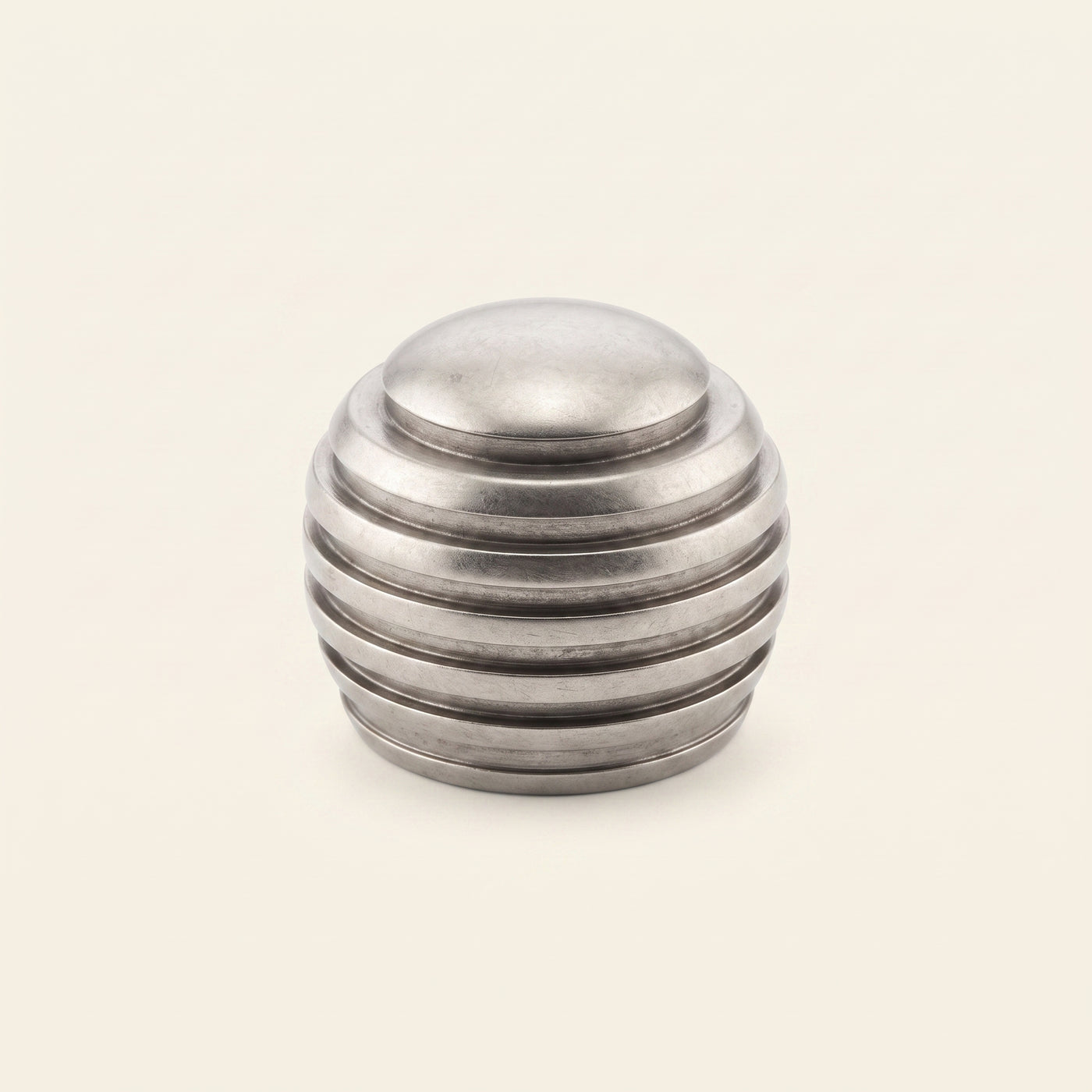 Nelson Skåpsknopp — Antik nickel - NBP