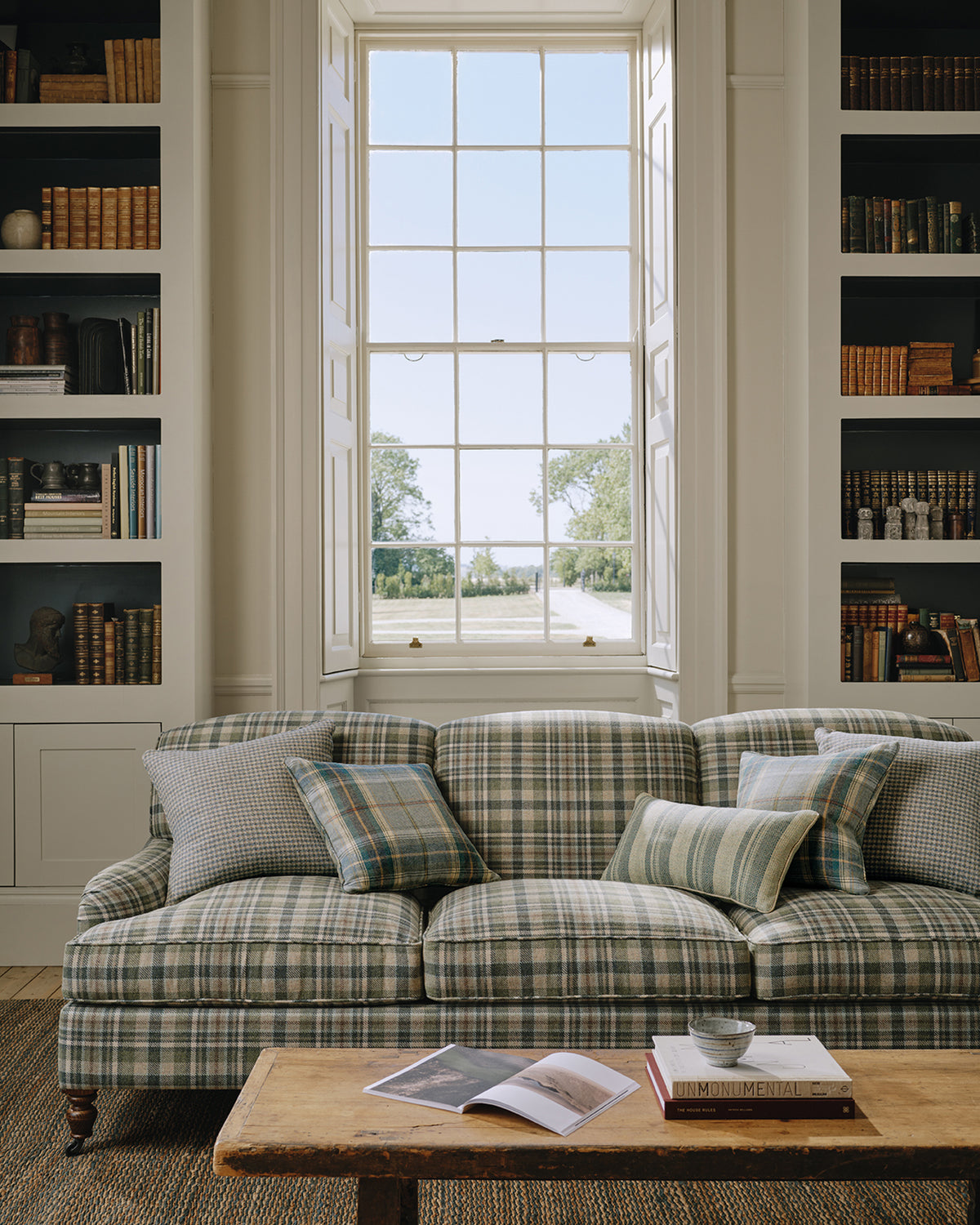 Norland Plaid miljöbild — Colefax & Fowler tyg