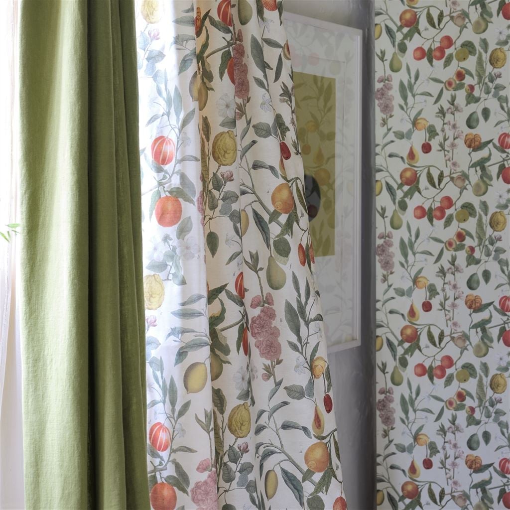 Orchard Fruits Tyg — Designers Guild i miljö