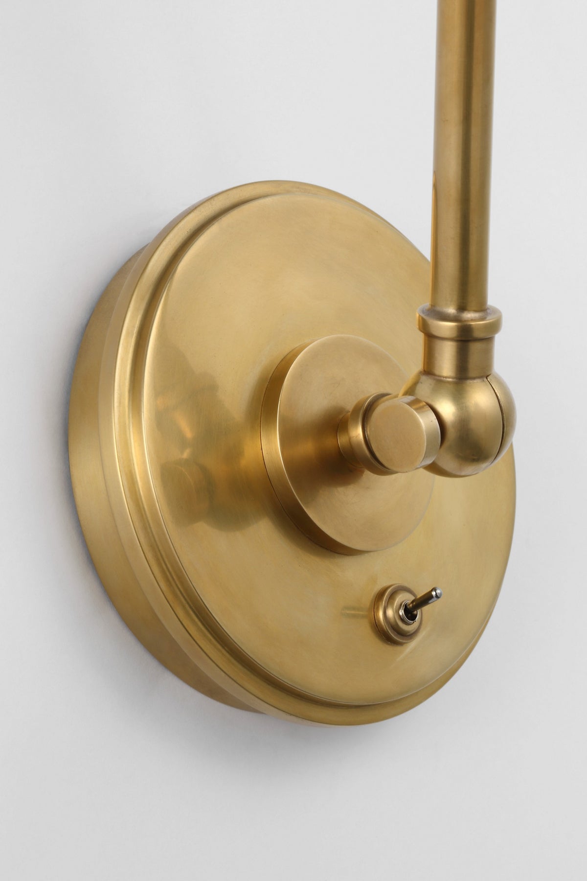 Parkington Double Library Wall Light — Chapman & Myers for Visual Comfort & Co. detail