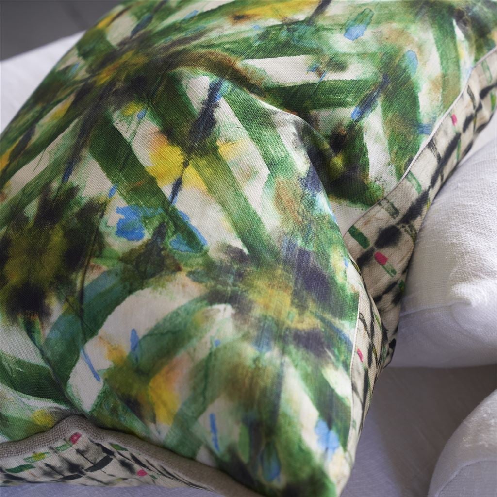 Parquet Batik Tyg — Designers Guild i miljö