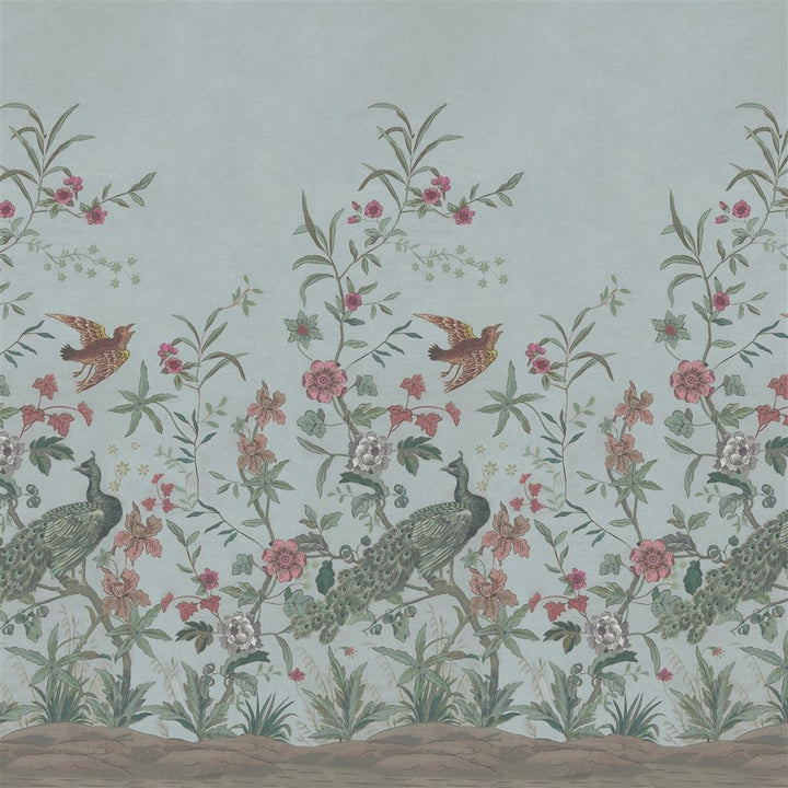 Peacock Toile Scene 1 Sky Blue — Designers Guild tapet