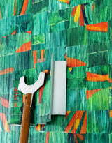 Plisse Plumes room setting — Pierre Frey wallpaper
