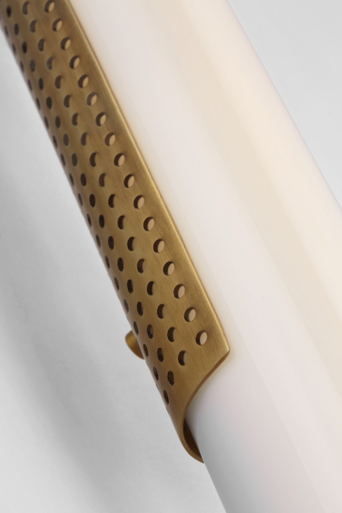 Precision 28" Vägglampa — Kelly Wearstler for Visual Comfort & Co. detaljbild