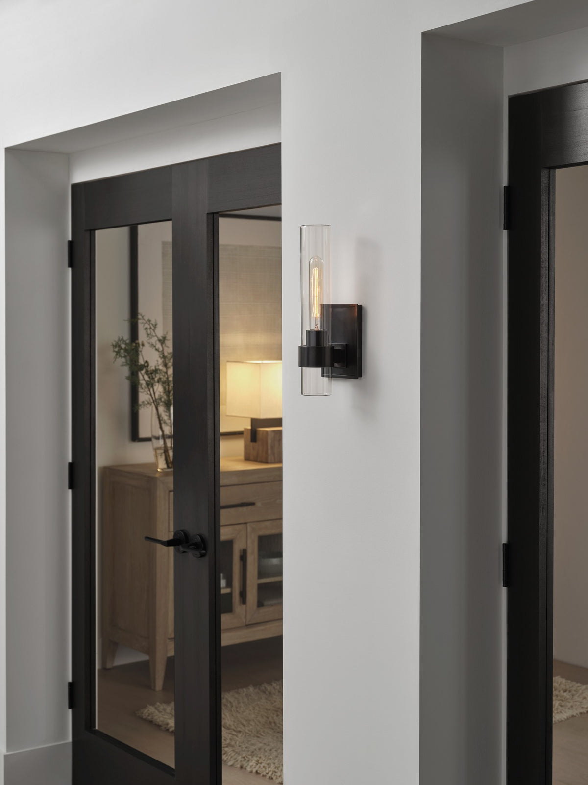 Presidio 14" Outdoor Outdoor Light — Ian K. Fowler for Visual Comfort & Co. detail image