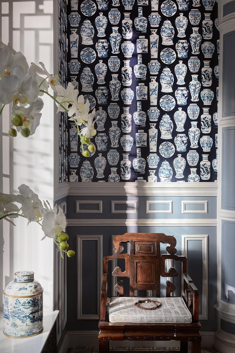 Qinghua Petit room setting — Pierre Frey wallpaper