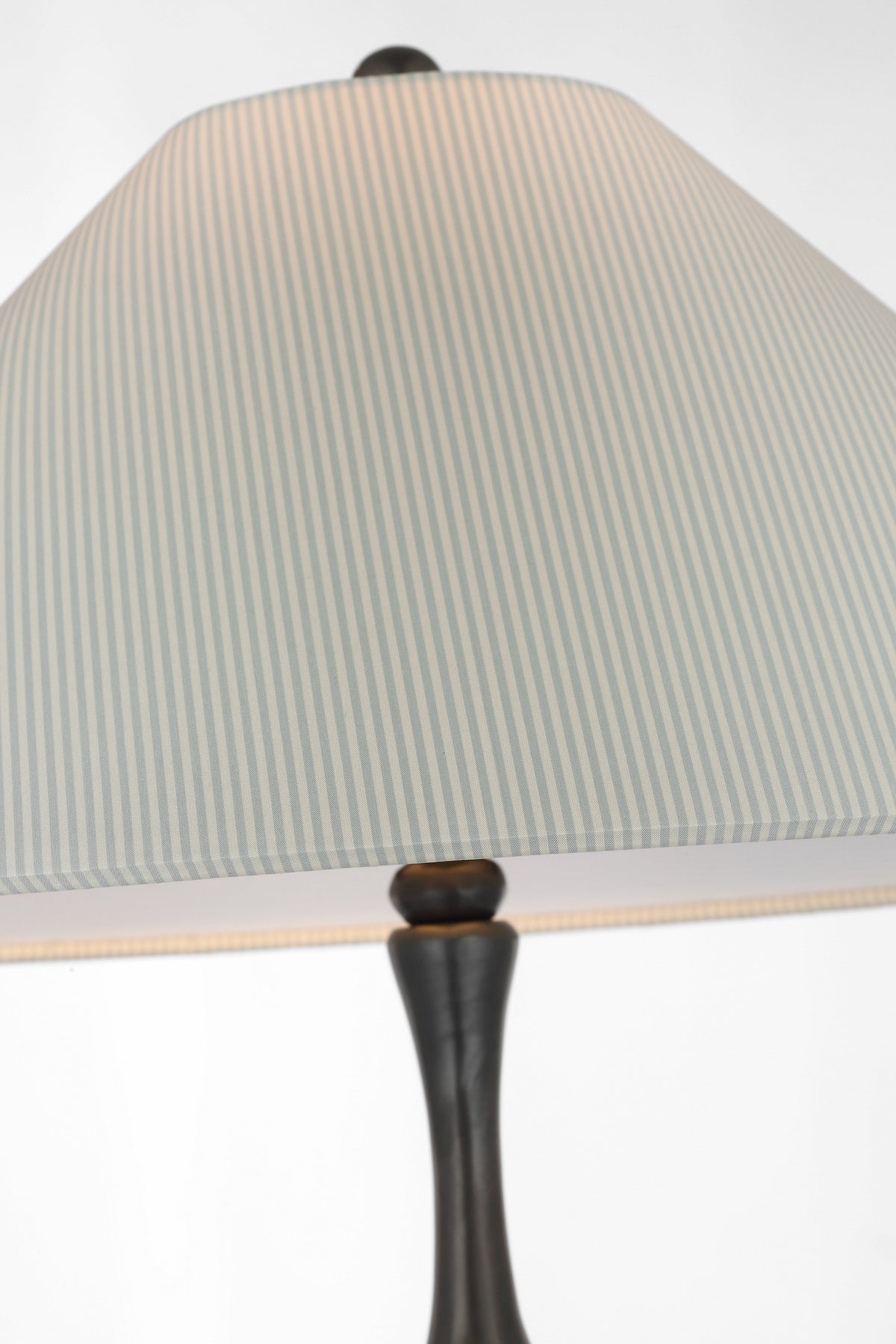 Romero Medium Floor Lamp — Schumacher for Visual Comfort & Co. detail