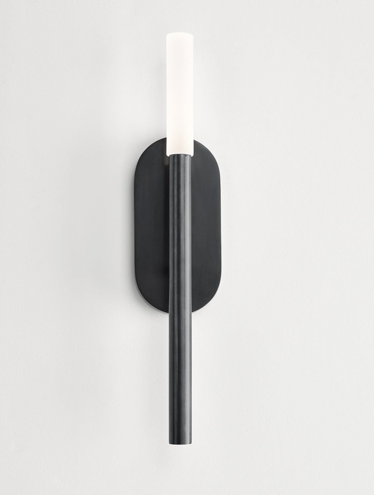 Rousseau Medium Vägglampa — Kelly Wearstler for Visual Comfort & Co. detaljbild