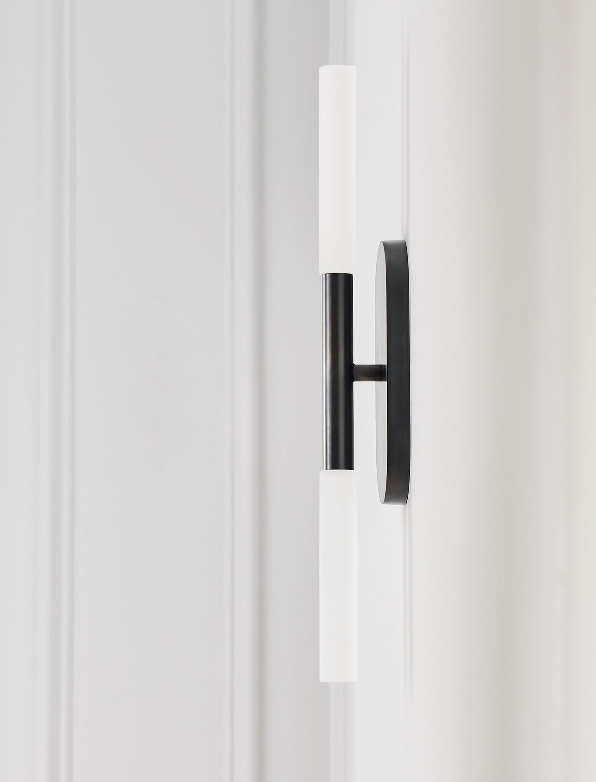 Rousseau Medium Vanity Vägglampa — Kelly Wearstler for Visual Comfort & Co. detaljbild