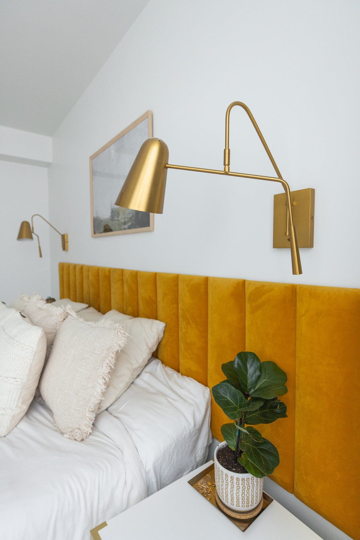 Simon Task Vägglampa — Ellen DeGeneres for Visual Comfort & Co. miljöbild