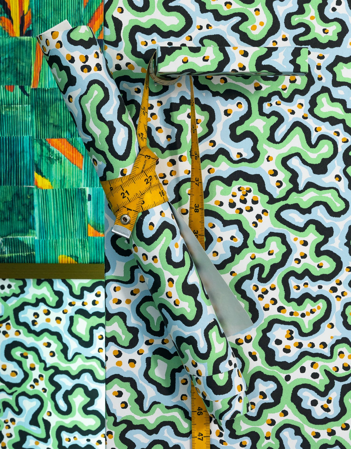 Sinularia room setting — Pierre Frey wallpaper
