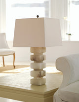 Square Chunky Stacked -pöytävalaisin — Chapman & Myers for Visual Comfort & Co. miljöökuva