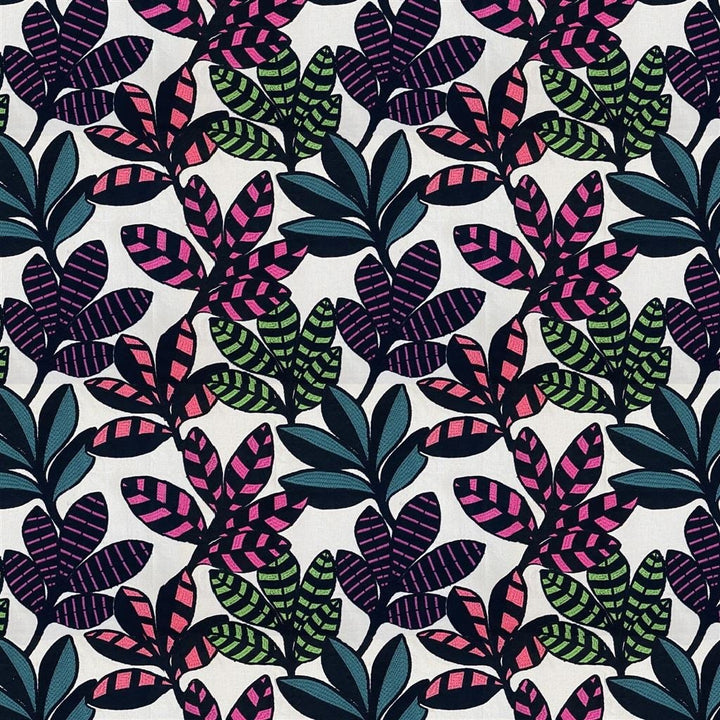 Tanjore Berry — Designers Guild tyg