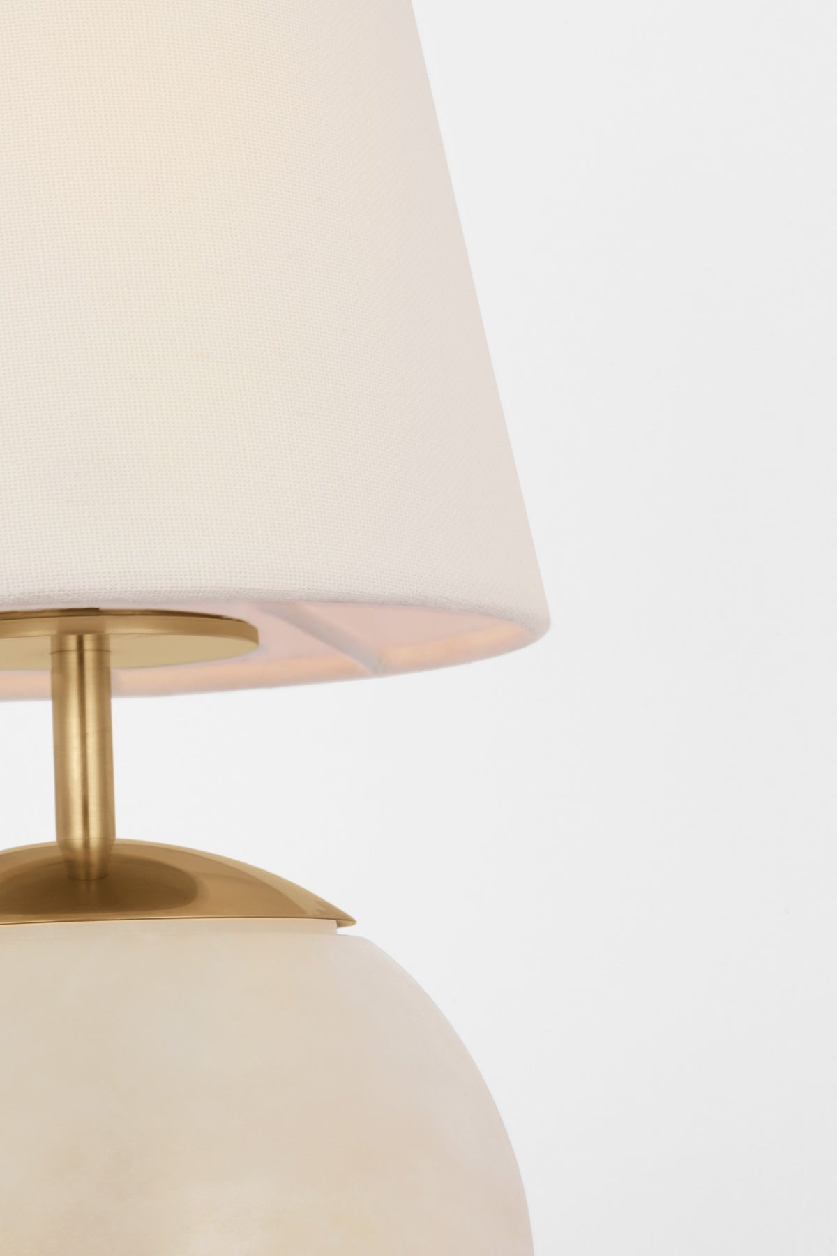 Terri 12" Cordless Table Lamp — Thomas O'Brien for Visual Comfort & Co. detail