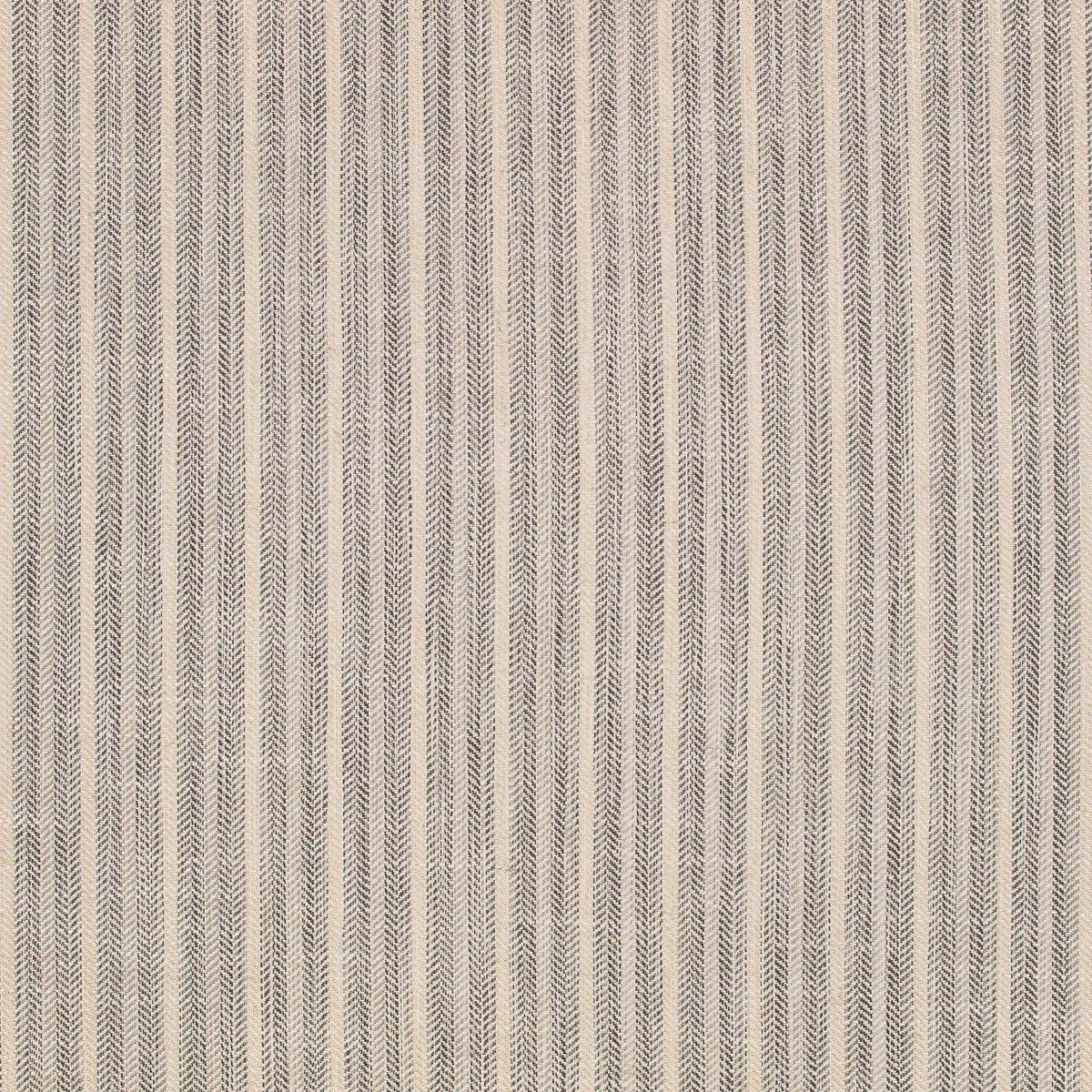 Derwent Birch — Villa Nova tyg