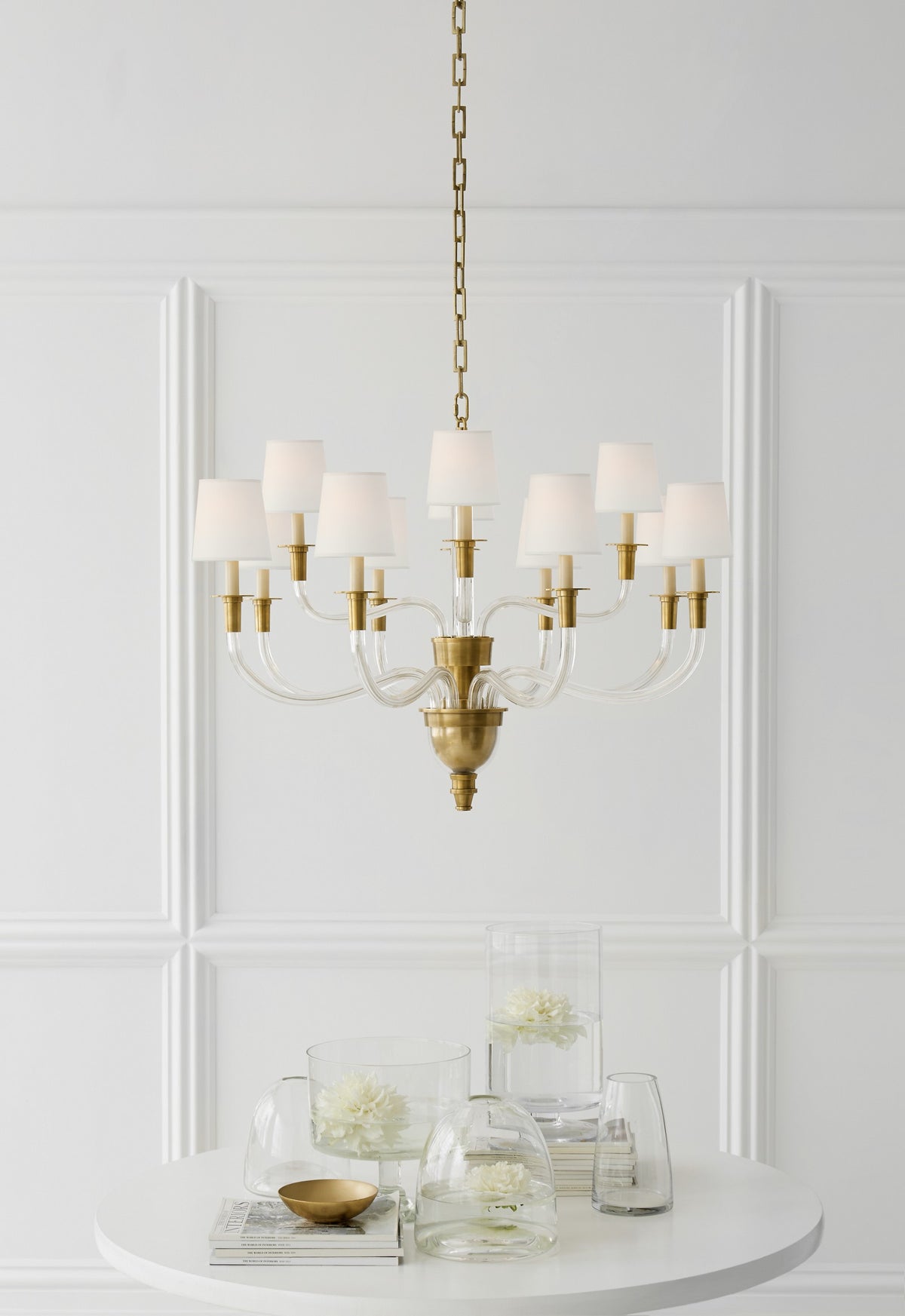 Vivian Large Two-Tier Takkrona — Thomas O'Brien for Visual Comfort & Co. miljöbild