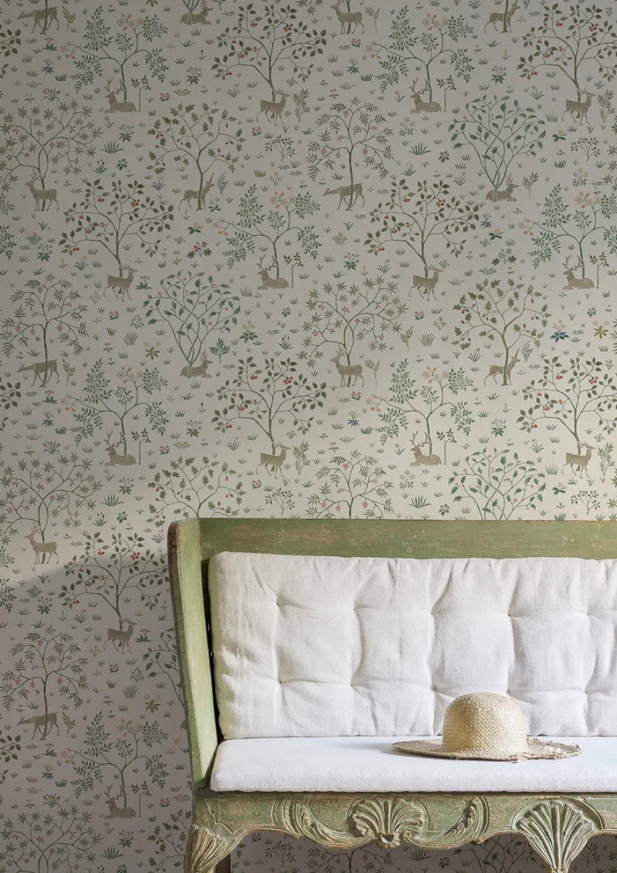 Voysey Park Verdure — Lewis & Wood tapet