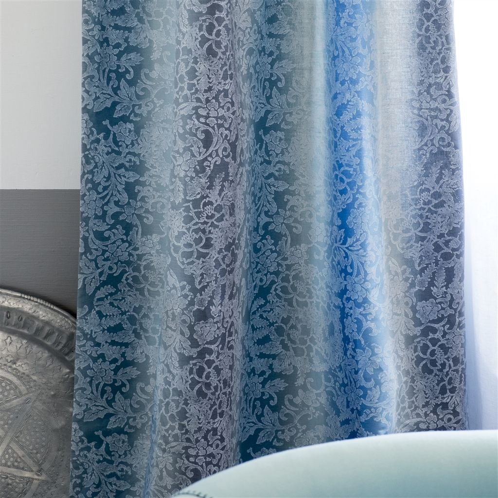 Yuzen Tyg — Designers Guild i miljö