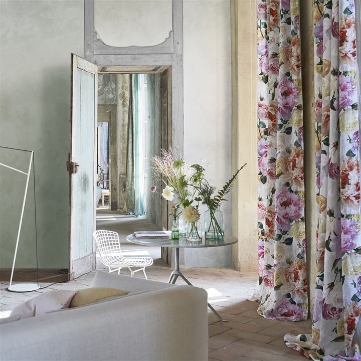 Designers Guild Tyg Tourangelle Peony