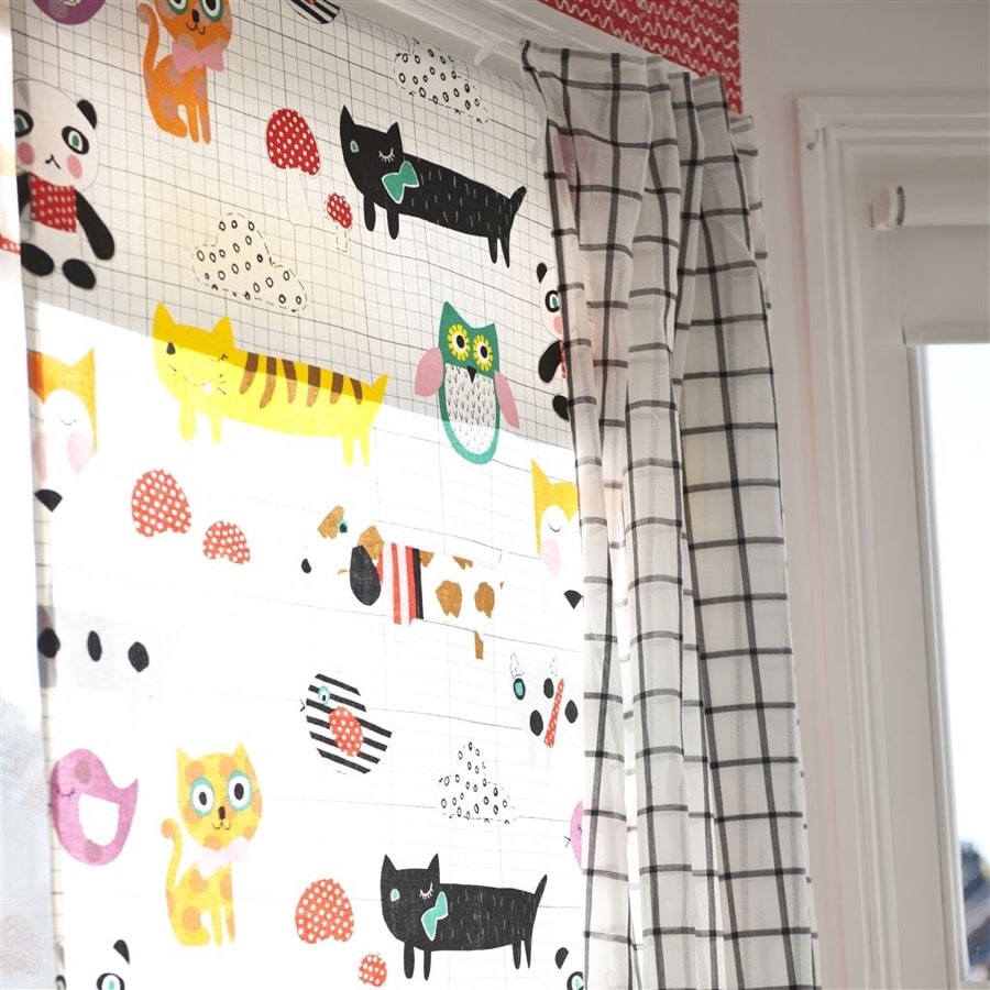Ladda upp bild till gallerivisning, Designers Guild Tyg Vernon Crocus
