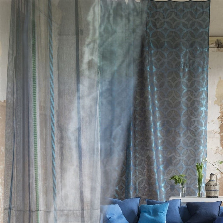 Designers Guild Tyg Mittsuami Turquoise