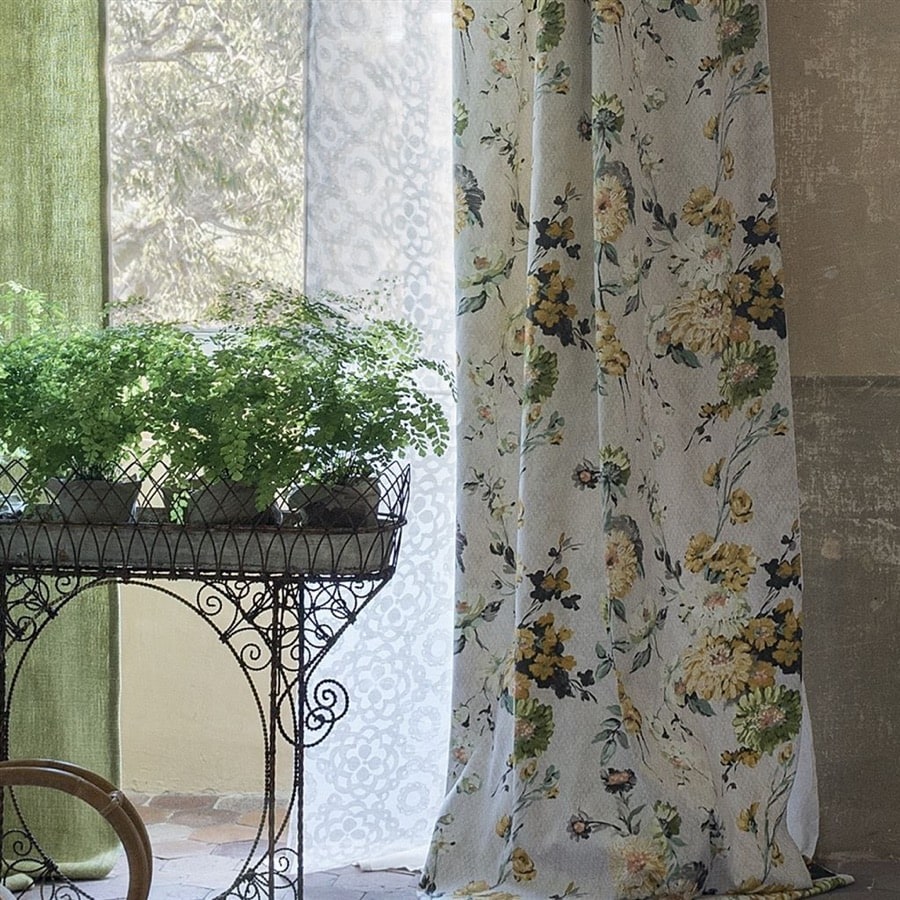 Ladda upp bild till gallerivisning, Designers Guild Tyg Melusine Chalk
