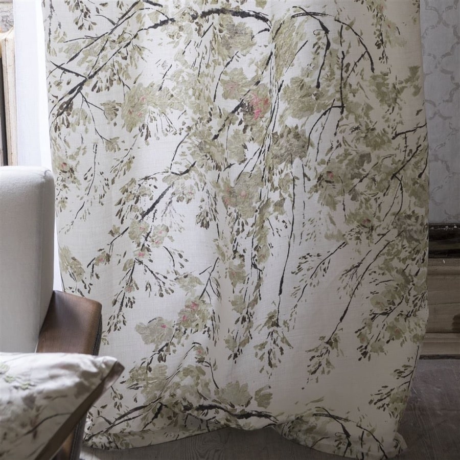Designers Guild Tyg Plum Blossom Peony