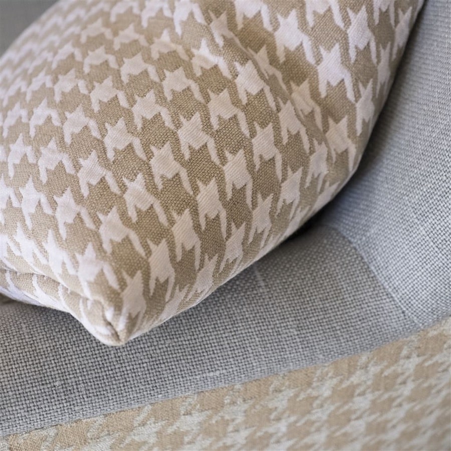 Designers Guild Tyg Mansart Platinum