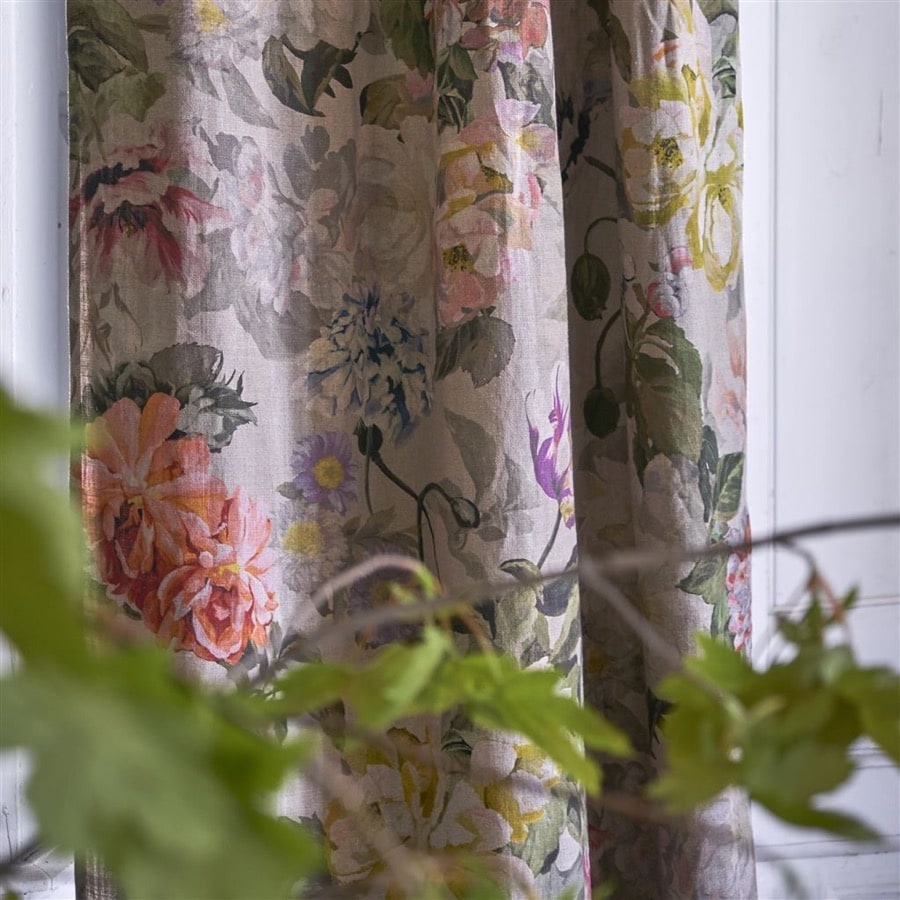 Designers Guild Tyg Delft Flower Tuberose