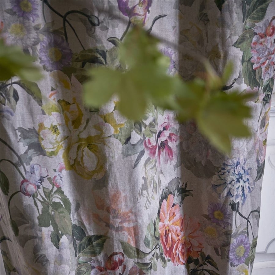 Designers Guild Tyg Delft Flower Tuberose