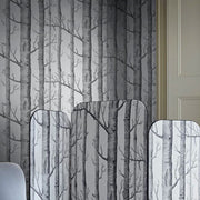 Cole and Son Tyg Woods White On Soft Grey