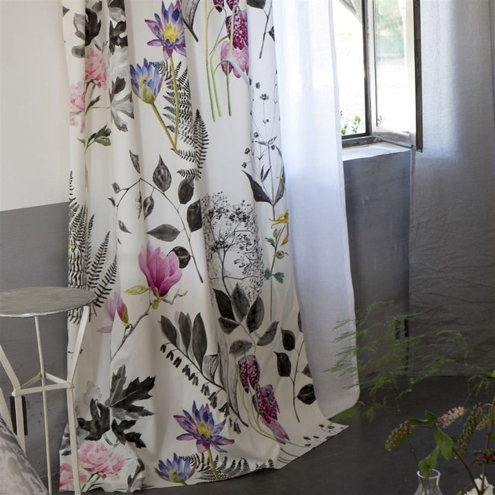 Designers Guild Tyg Mokuren Graphite