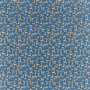 Morris and Co Tyg Mistletoe Embroidery May Blue