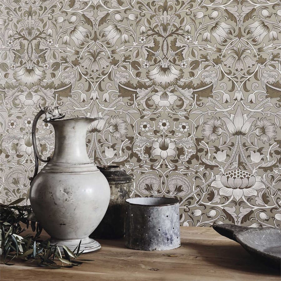 Morris and Co Tapet Pure Lodden Taupe Gold