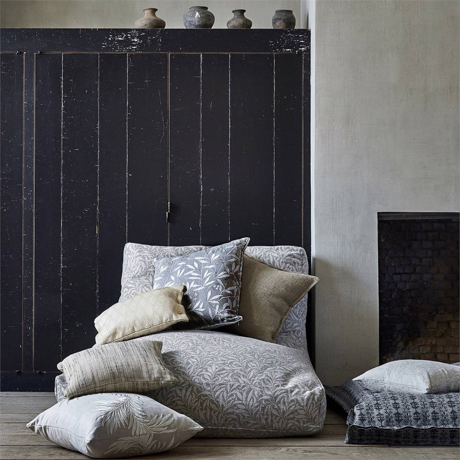 Morris and Co Tyg Pure Willows Boughs Weave Lightish Grey