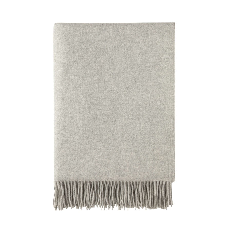 Load image into Gallery viewer, Johnstons Of Elgin Pläd Plain Cashmere Silver
