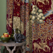 Morris and Co Tyg The Brook Tapestry Red